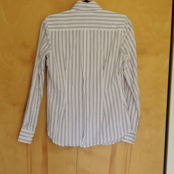 Express Design Studio Button Down Top - Picture 8 of 12